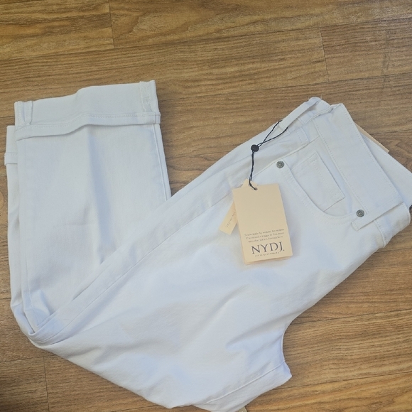 NYDJ Women's Crisp White Ankle Jeans - Picture 8 of 10